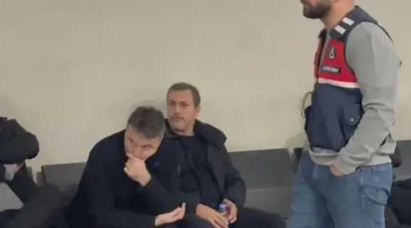 Eski Habertürk TV çalışanından Mehmet Akif Ersoy’a taciz iddiası! 'Görüyorum ki yalnız değilim'